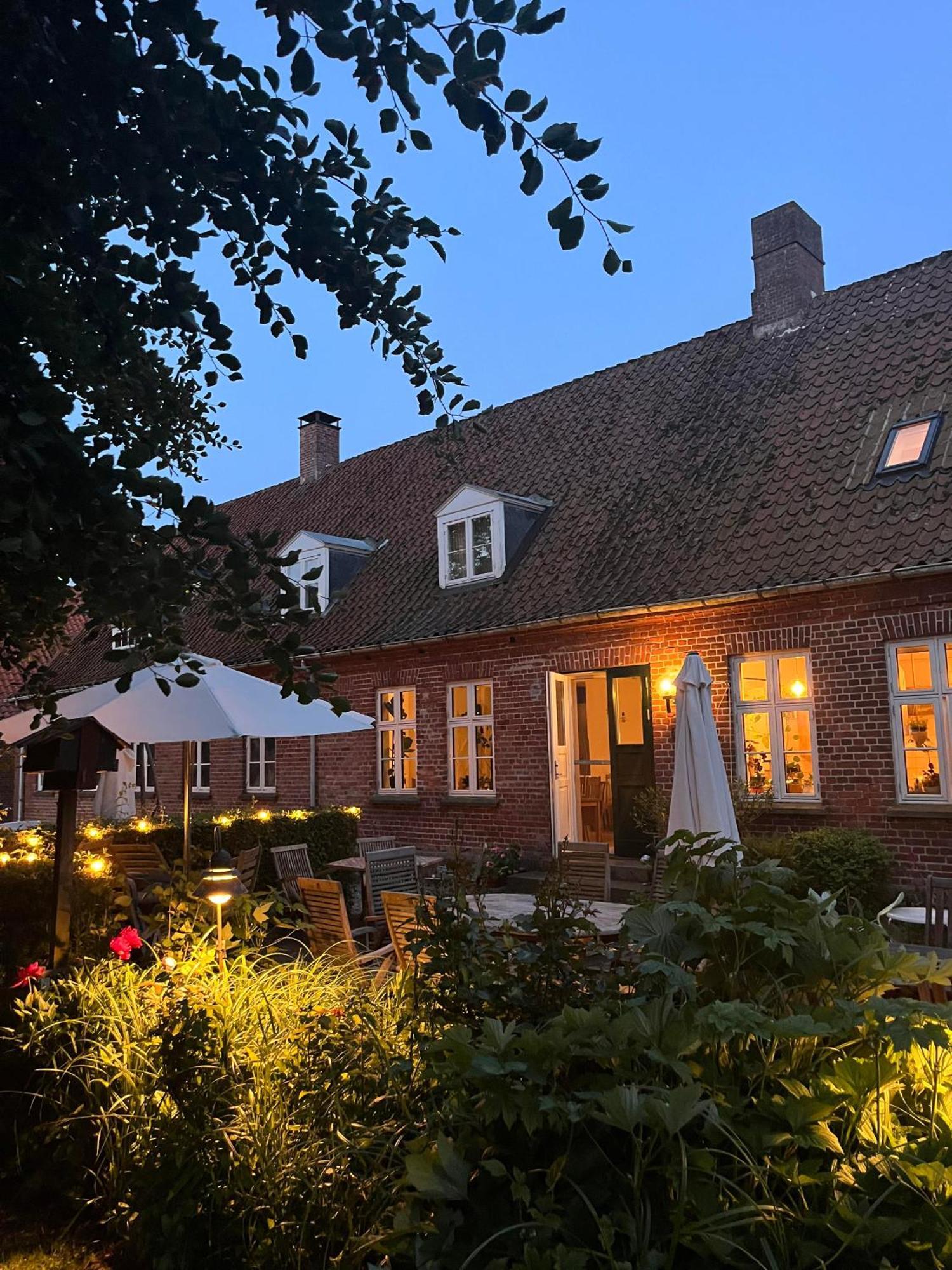 Bed and Breakfast Bellinge House Horreby Esterno foto